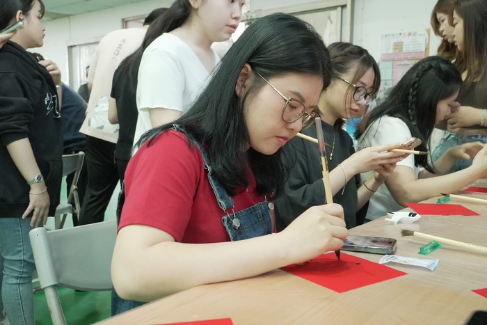 馬力全開情繫正修！正修科大僑生春節聯歡 拔河奪冠、抽大獎熱鬧非凡圖片